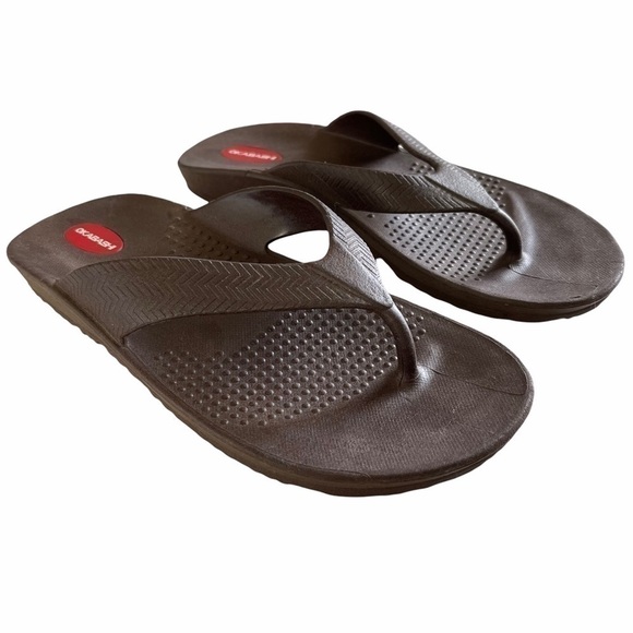 OKABASHI Men's 8-8.5 Brown Surf Recovery Flip Flop - Picture 1 of 8